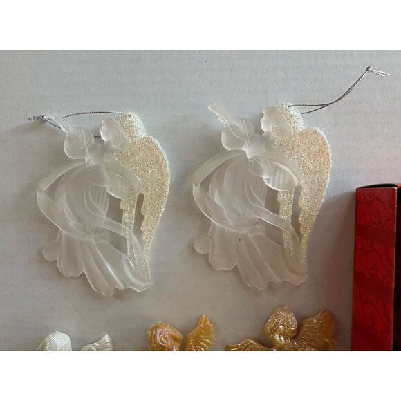 Lot of Angel Cherub Christmas Holiday Ornaments and Home Decor Wall Hanging - Picture 4 of 10